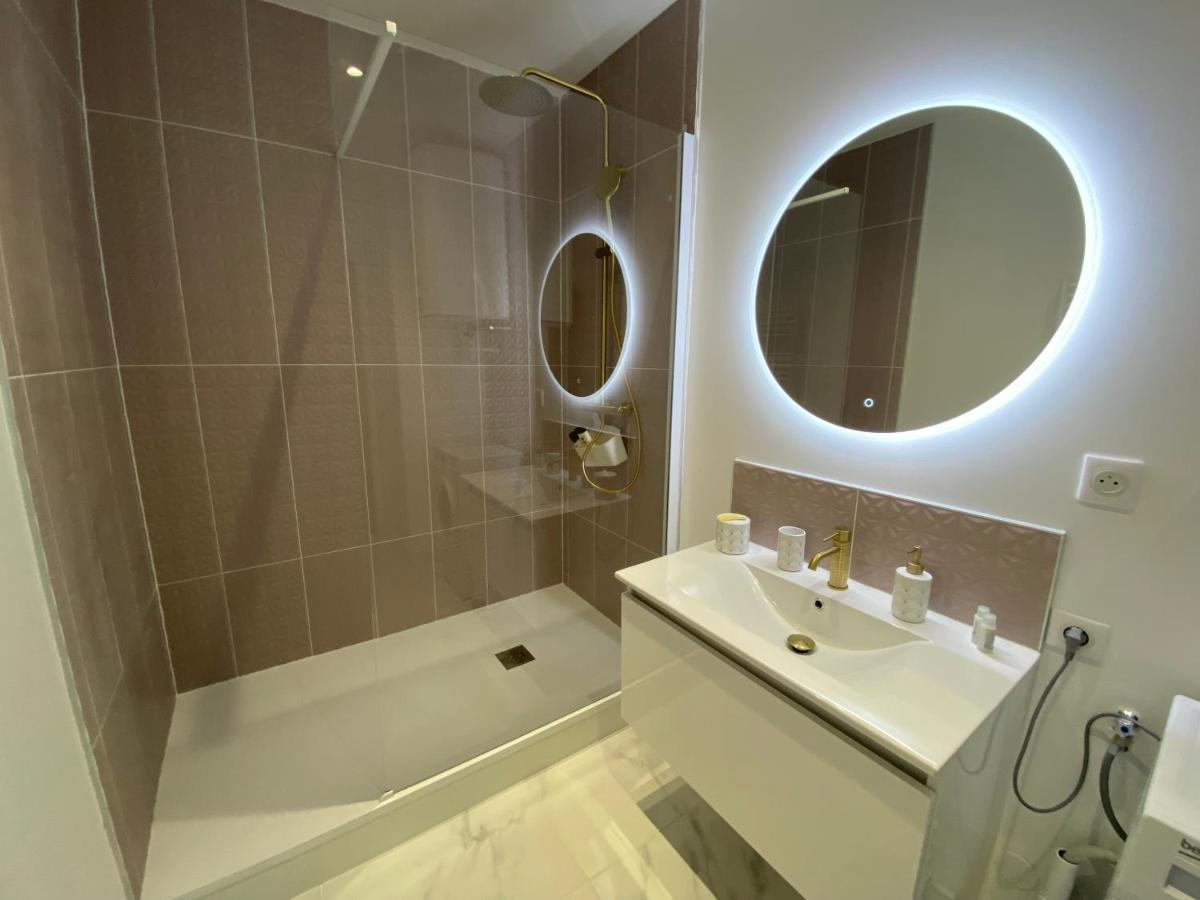 Escapade Romantique: Sauna Et Moments De Plaisir Rouen Luaran gambar