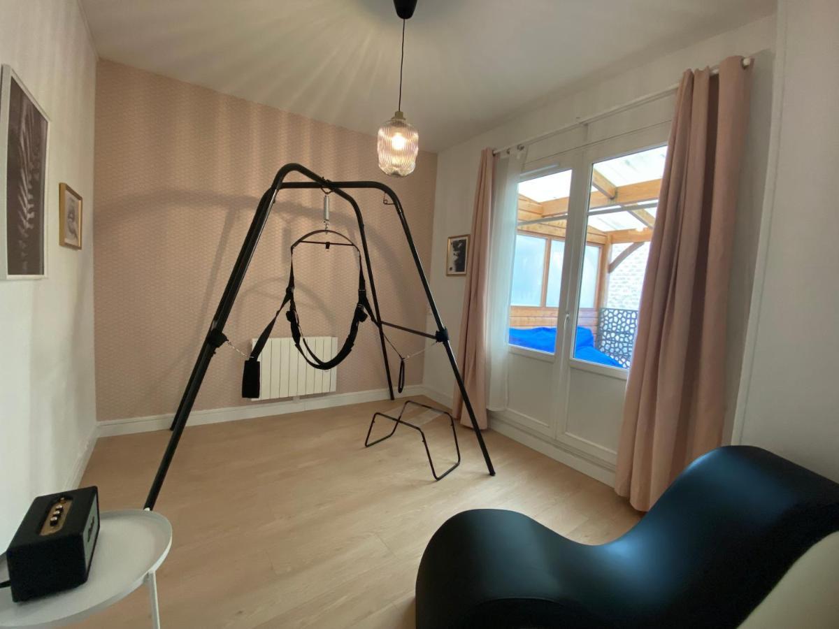 Escapade Romantique: Sauna Et Moments De Plaisir Rouen Luaran gambar